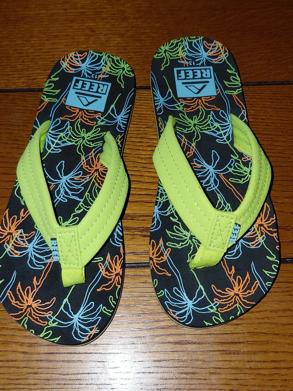 NWT Reef AHI Kids' "Neon Palm" print, Flip Flops, EVA contUnisex, Sz 13 Children